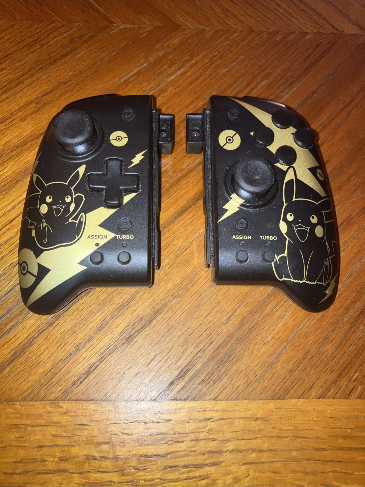 Hori Nintendo Switch Split Pad Pro Black & Gold Pikachu Edition Preowned