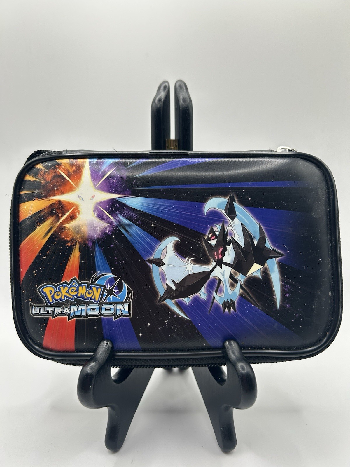 Pokémon Ultra Sun Padded Hard Shell Carrying Case for Nintendo 3DS W/Stylus