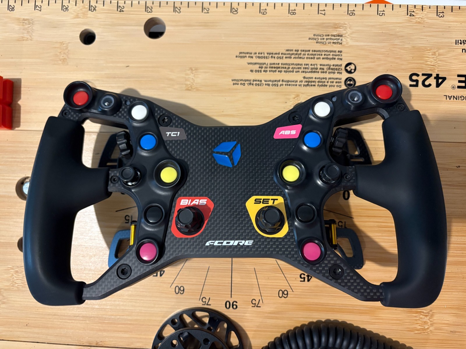 Cube Controls F-Core 4 Paddle Version with Universal Hub – Wireless and USB