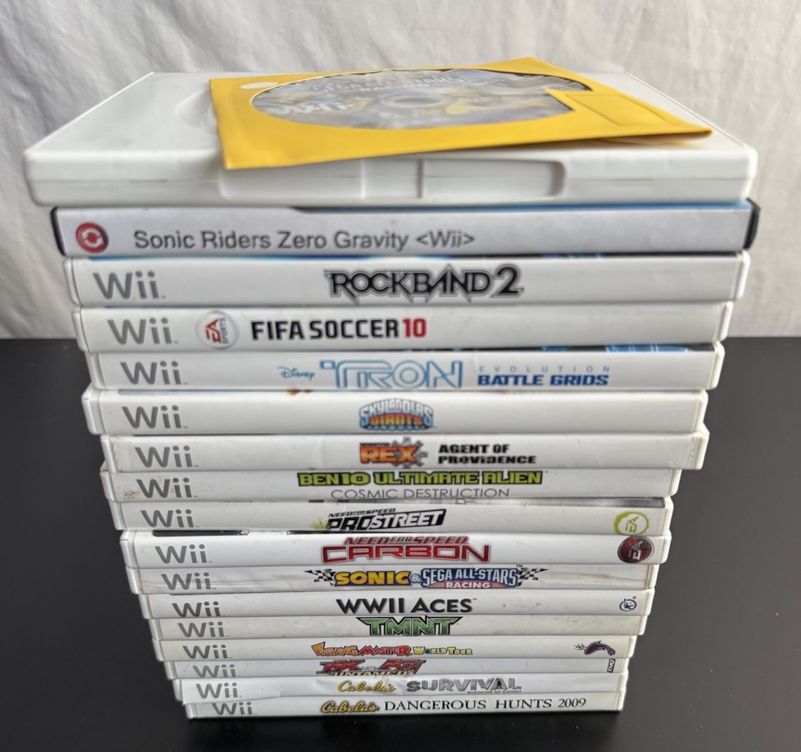 Lot of 19 Wii Games For Kids Boys Rated E Everyone Racing Fishing Skylanders