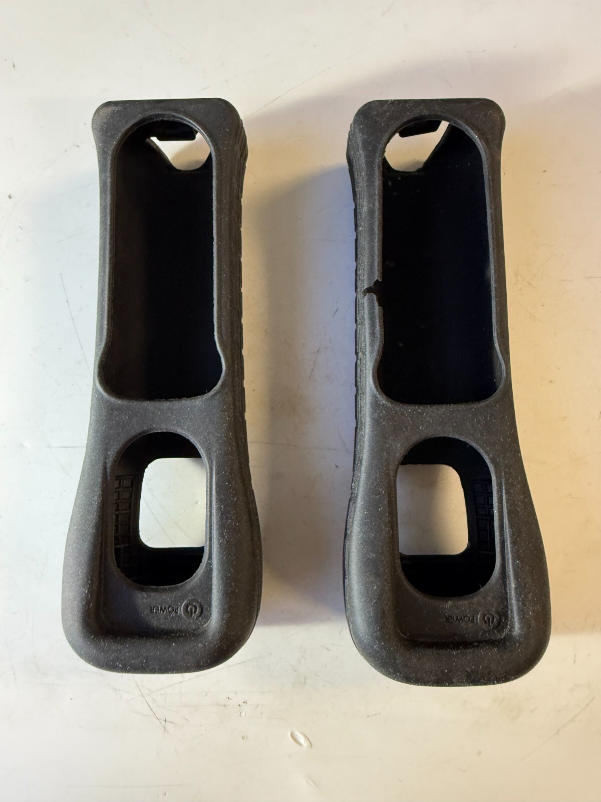 2X Nintendo Wii OEM Black Remote Rubber Silicone Gel Cover Sleeve (RVL-022)