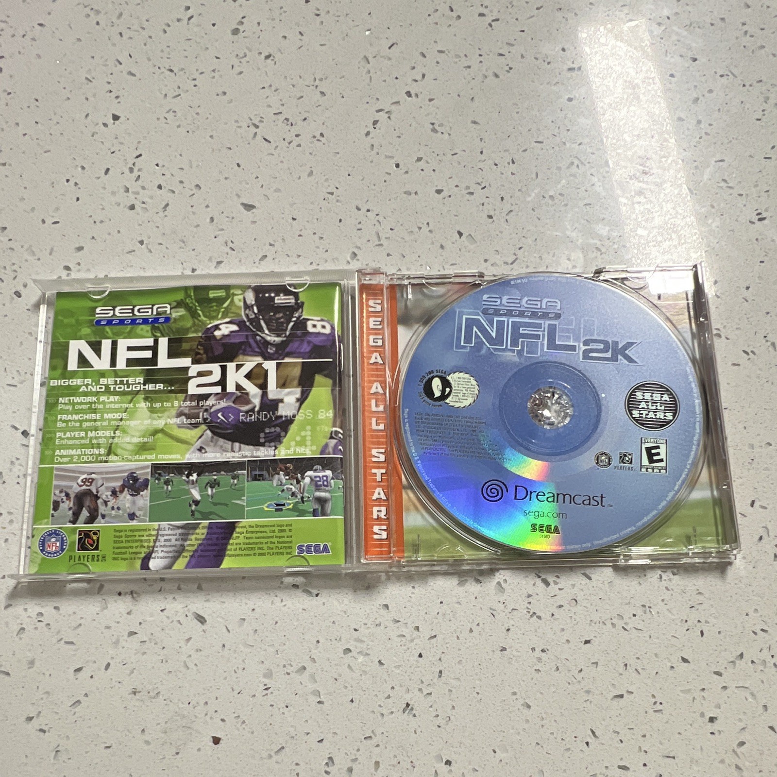 Sega Sports NFL 2K Sega Dreamcast w/ Manual – E-Everyone, NTSC-U/C (2000)