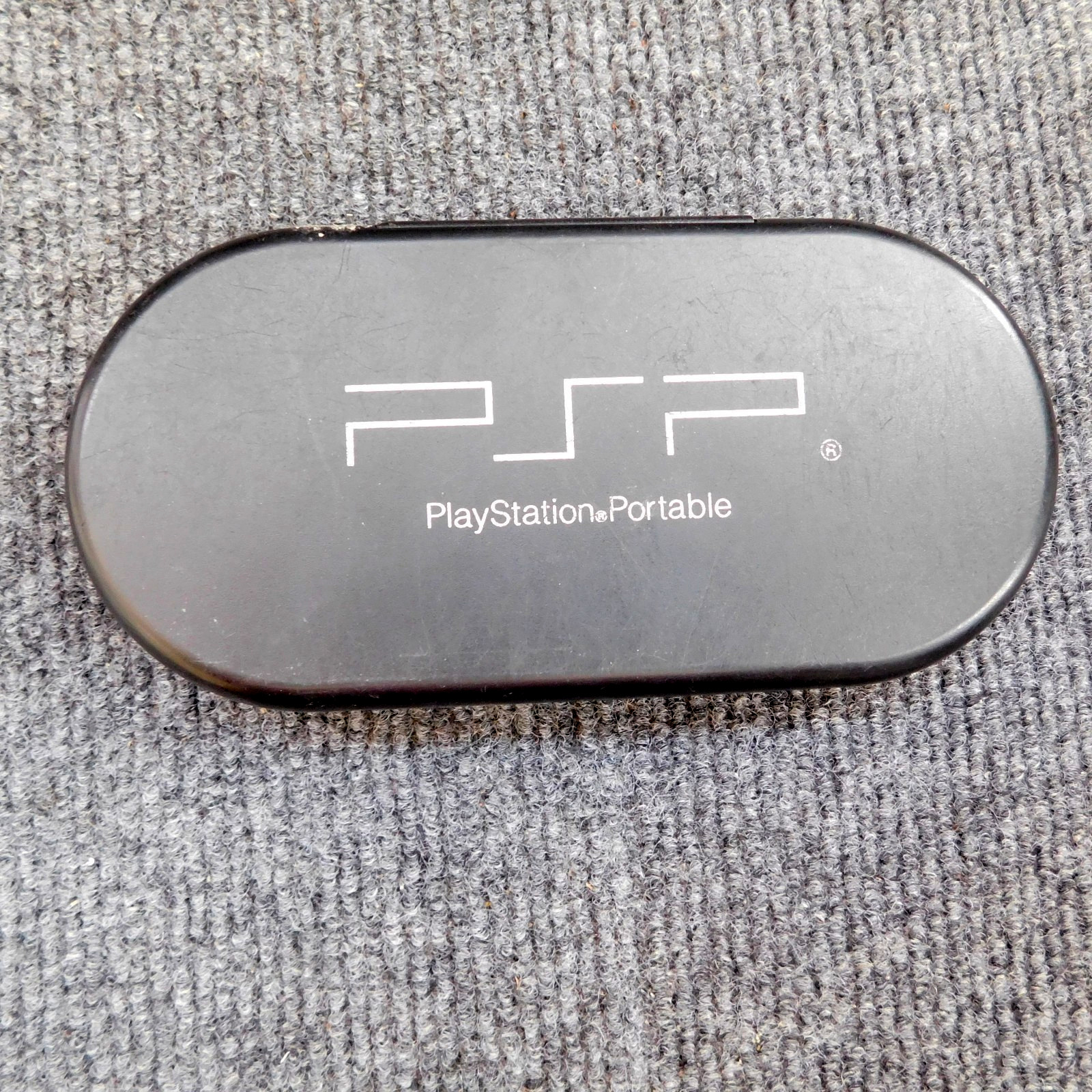 PSP Hard Clamshell Case for Portable Travel Holds 8 Games (4 on each side)