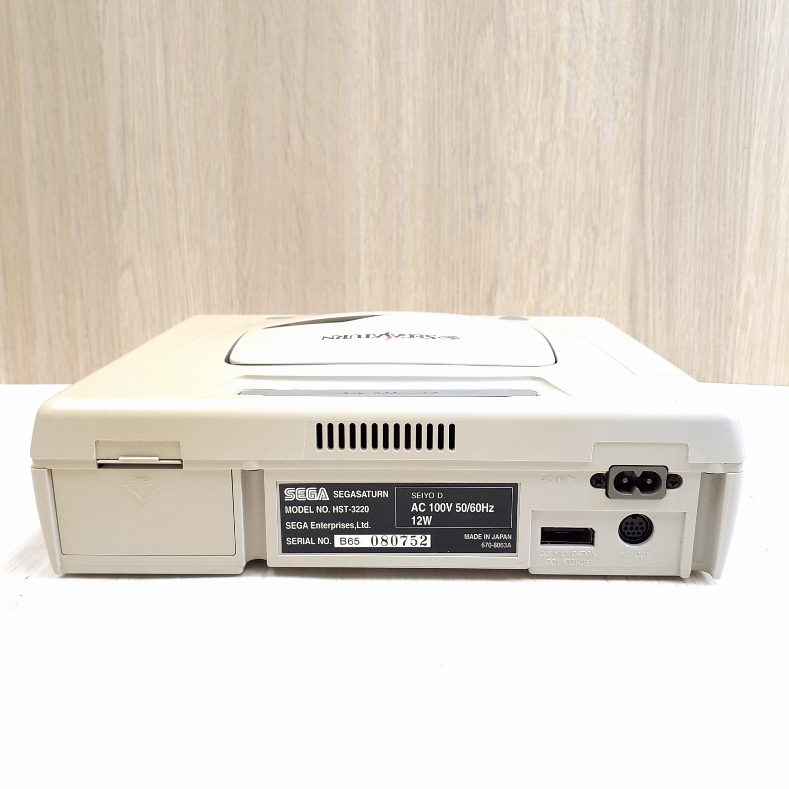 Japanese Sega Saturn White Console Bundle with 6 Games Memory & 1 Controller