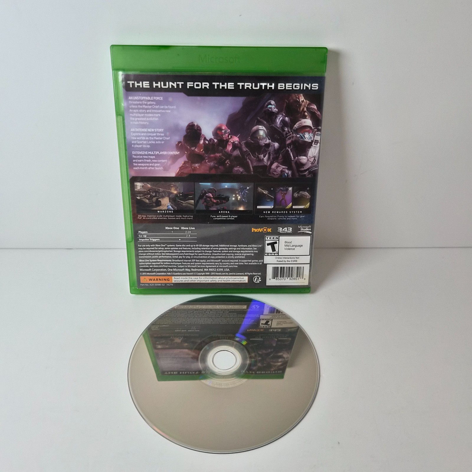 Halo 5 Guardians Xbox One w/ Case & Disc – Microsoft 343 Industries