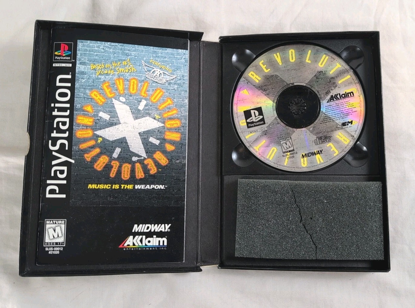 Revolution X Sony PlayStation PS1 1996 Long box Cib Manual Tested