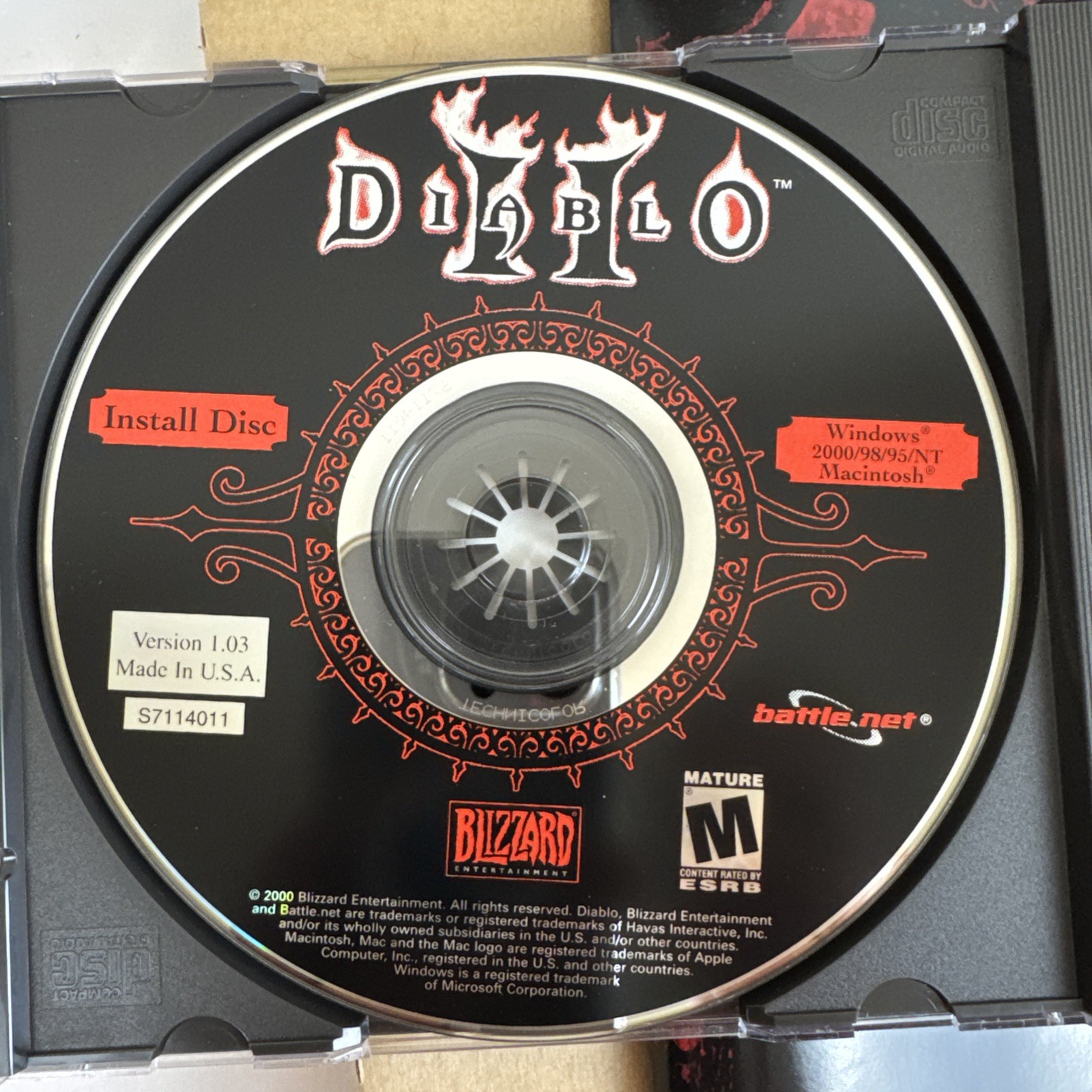 Diablo II (2) PC Game Big Box 3 Disc Manual Strategy CD-ROM Blizzard 2000