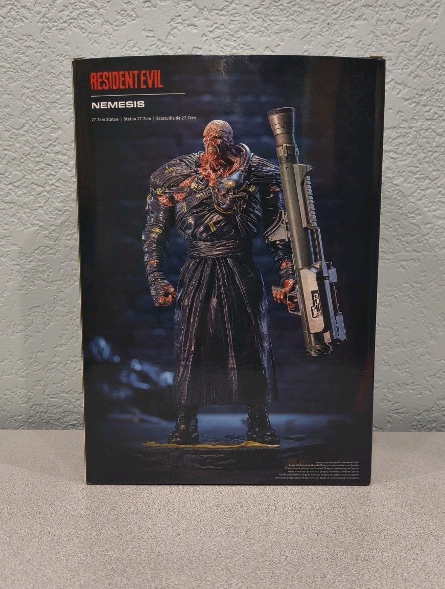Resident Evil 3 Nemesis 27.7cm Statue By Numskull Collectibles Figure Capcom