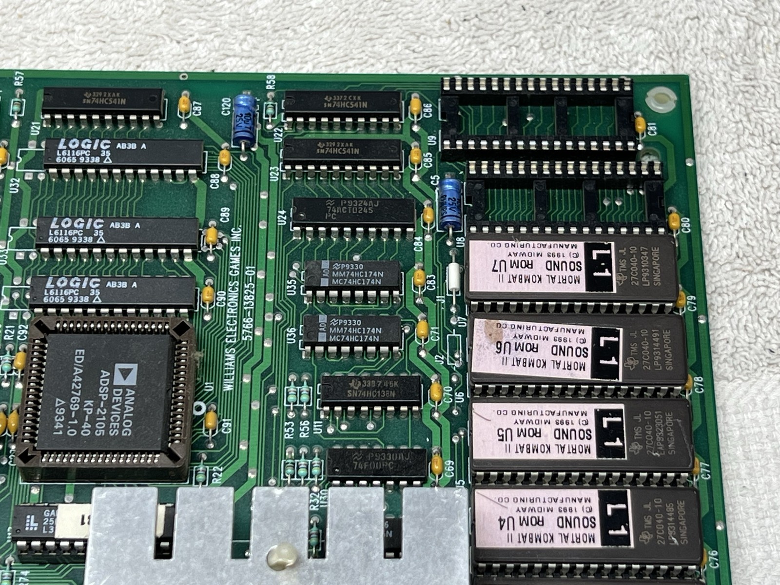 Midway Mortal Kombat II Sound PCB Arcade Board Tested Working