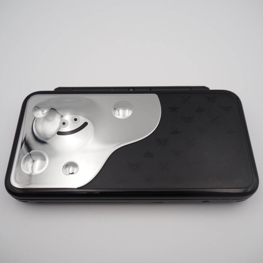 Nintendo 2DS LL XL Console System Dragon Quest Hagure Metal Edition Game Used