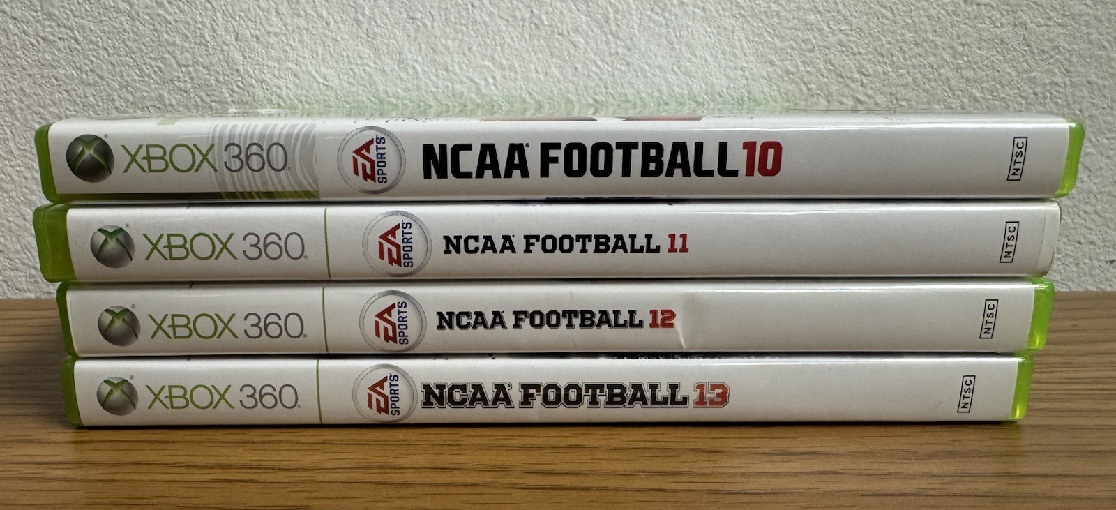 NCAA Football 10 11 12 13 (Microsoft Xbox 360, 2012) CIB Complete w/ Inserts