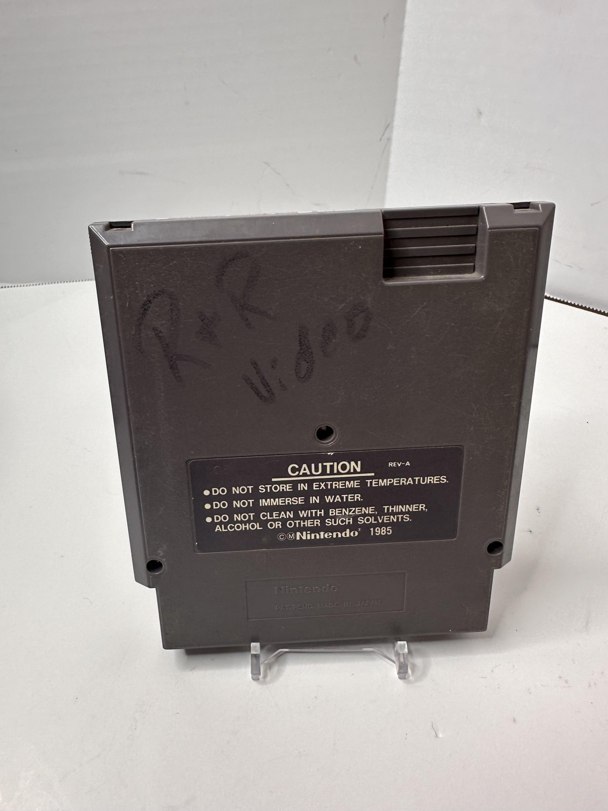 Kickle Cubicle Nintendo NES Game Cartridge Irem Puzzle Japan 1990 NTSC USA
