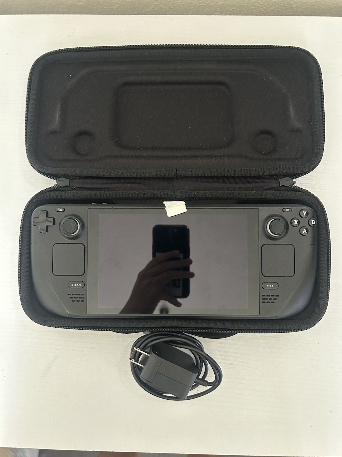Valve Steam Deck LCD 256gb SSD w/ Case & Charger, Wi-Fi, USB-C