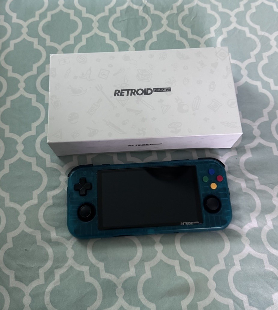 Retroid Pocket 3+ Handheld Gaming Console Complete Transparent Teal-Blue CIB