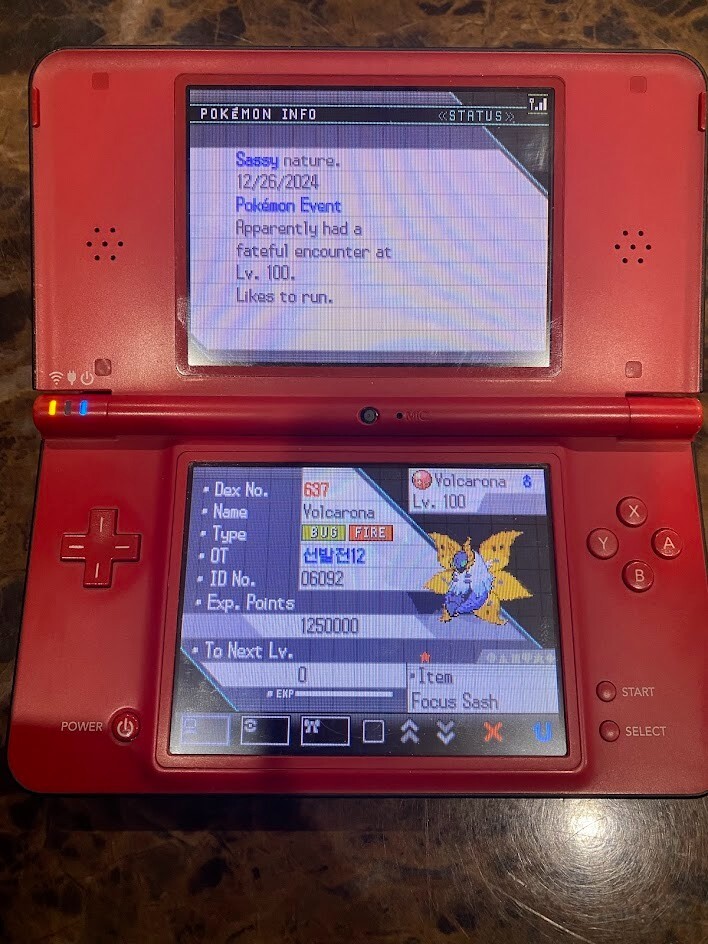 Pokemon Black (2) and White (2) Nationals Shiny Volcarona Distribution Service