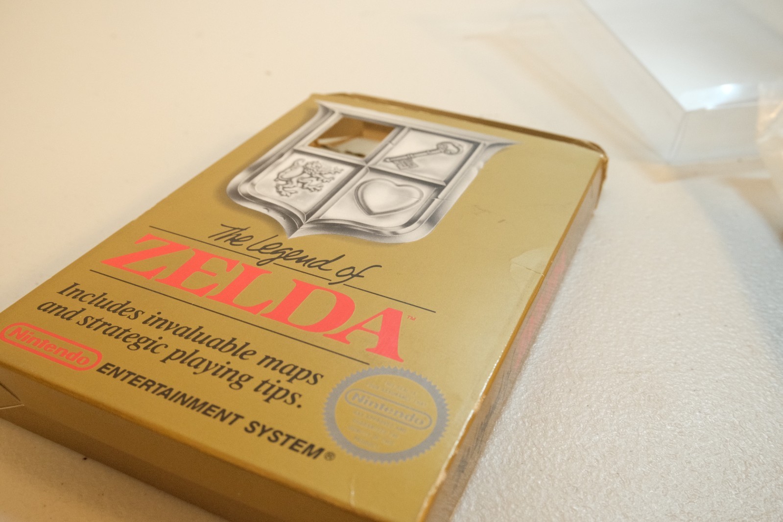 The Legend of Zelda (Nintendo NES, 1987) Complete with Inserts & Poster