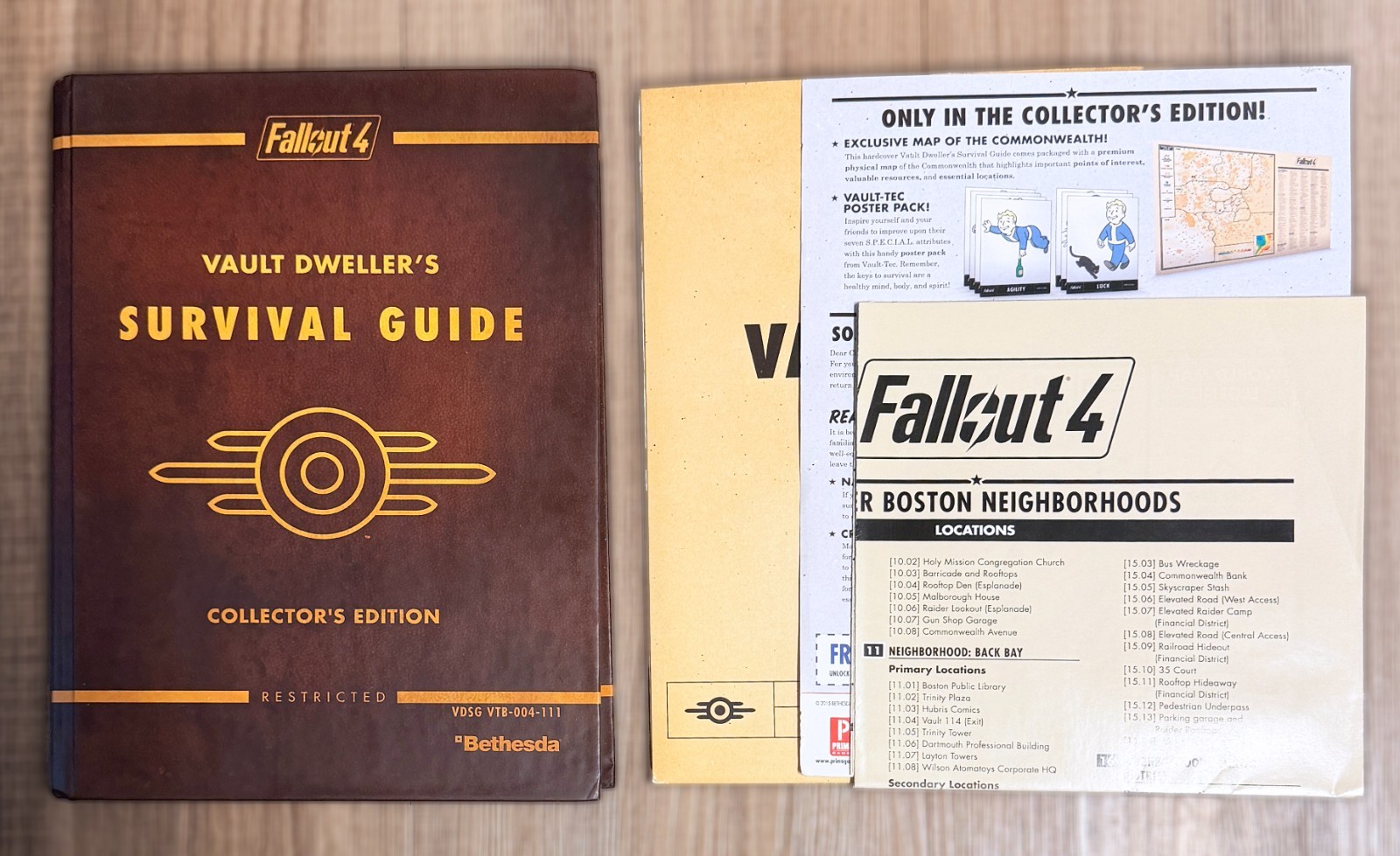 FALLOUT 4 Vault Dweller’s Survival Guide Hardcover Book (Complete with Extras)