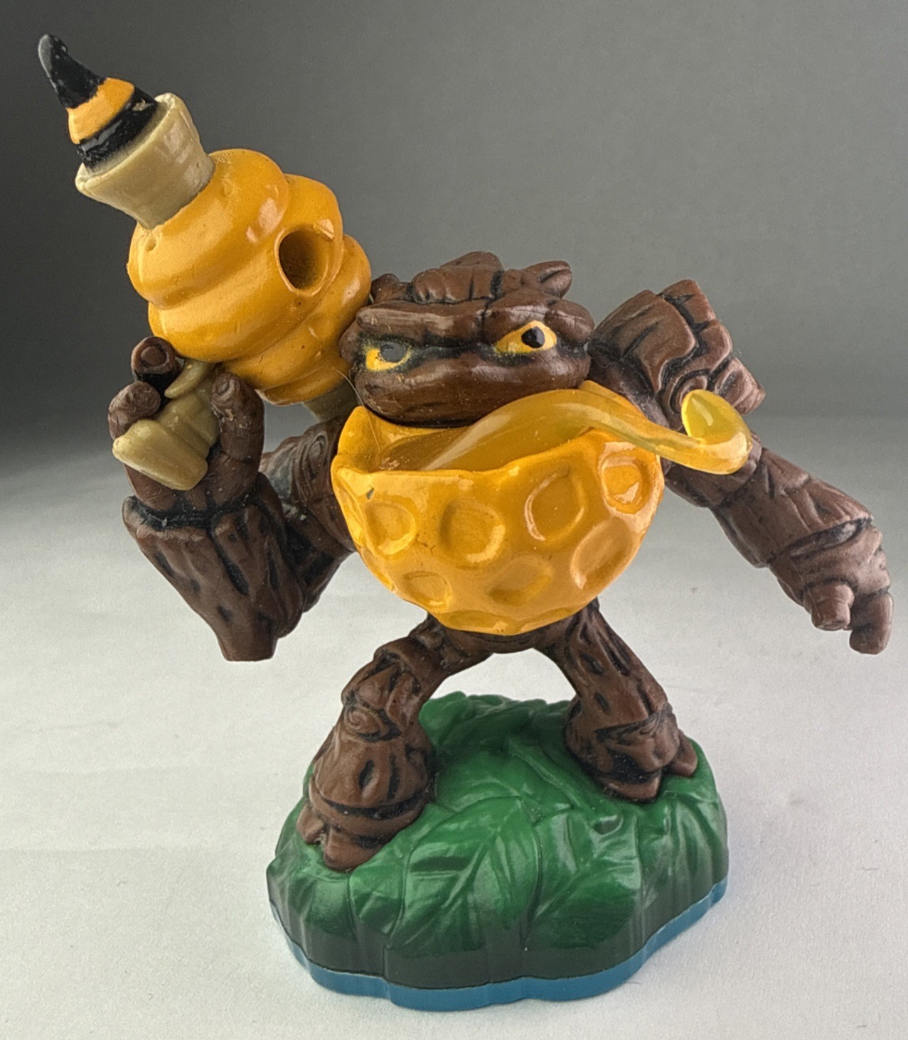 Skylanders Swap Force Bumble Blast Lightcore Character Figure