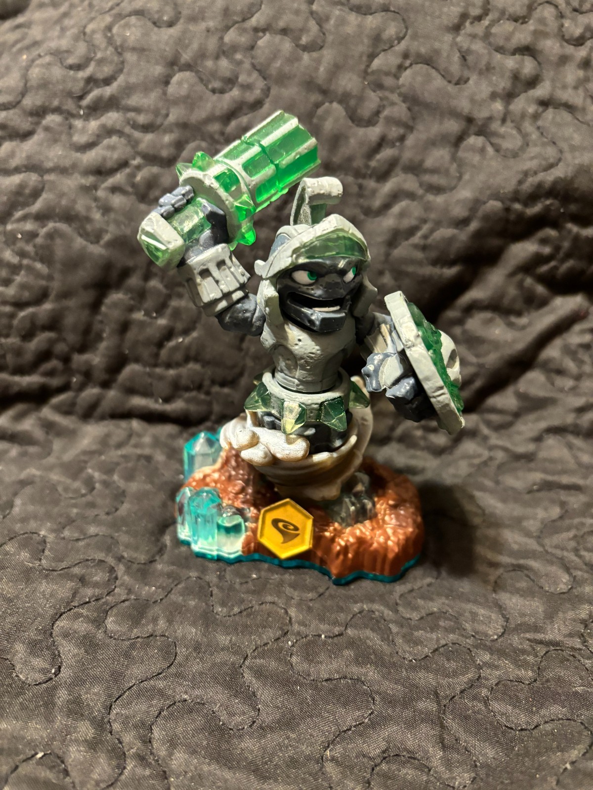 SKYLANDERS SWAP-FORCE CHARACTERS AND GAME!!! (sold individually)