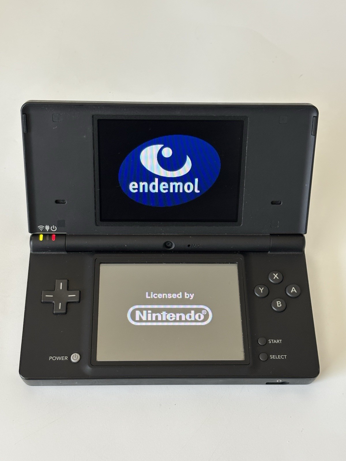 Nintendo DS Matte Black TWL-001 Handheld Video Game System And Game & Case