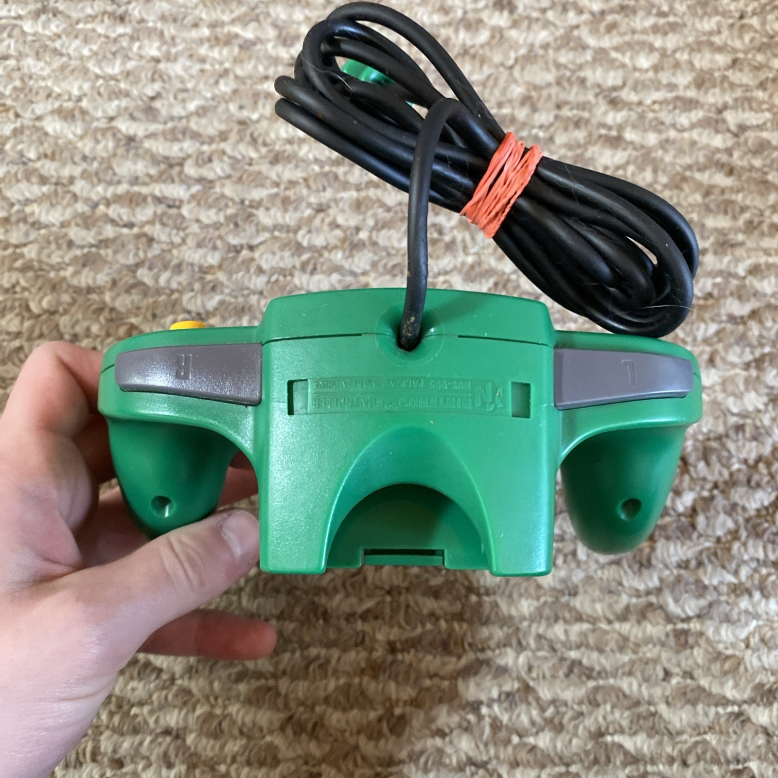 Nintendo 64 Black Console N64 w/ Green Controller Power & AV Cables ALL OEM