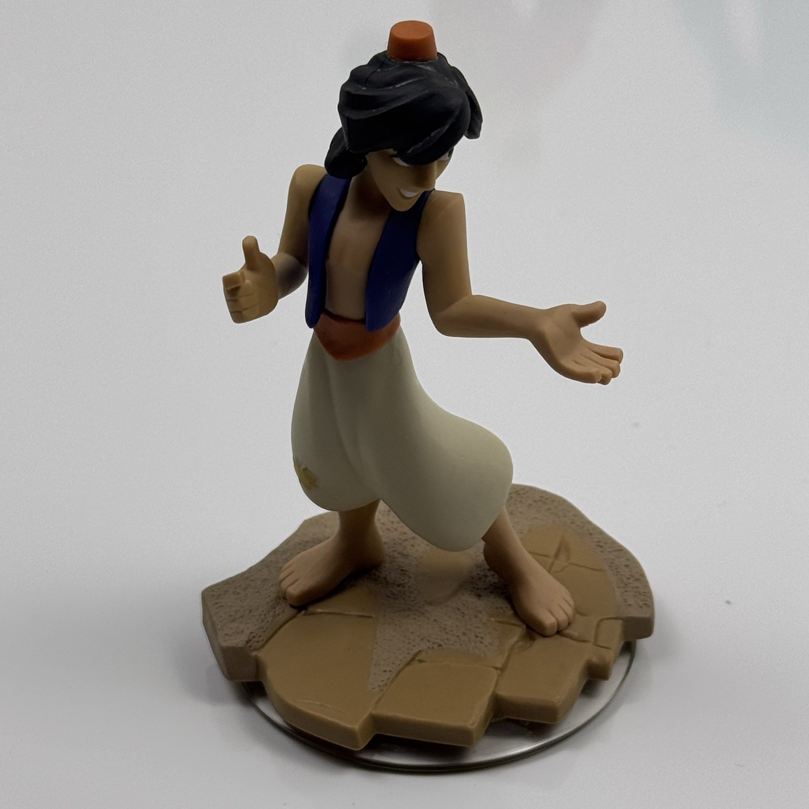 Disney Infinity Mixed Lot Marvel Frozen Pirates Incredibles Video Games & Dock