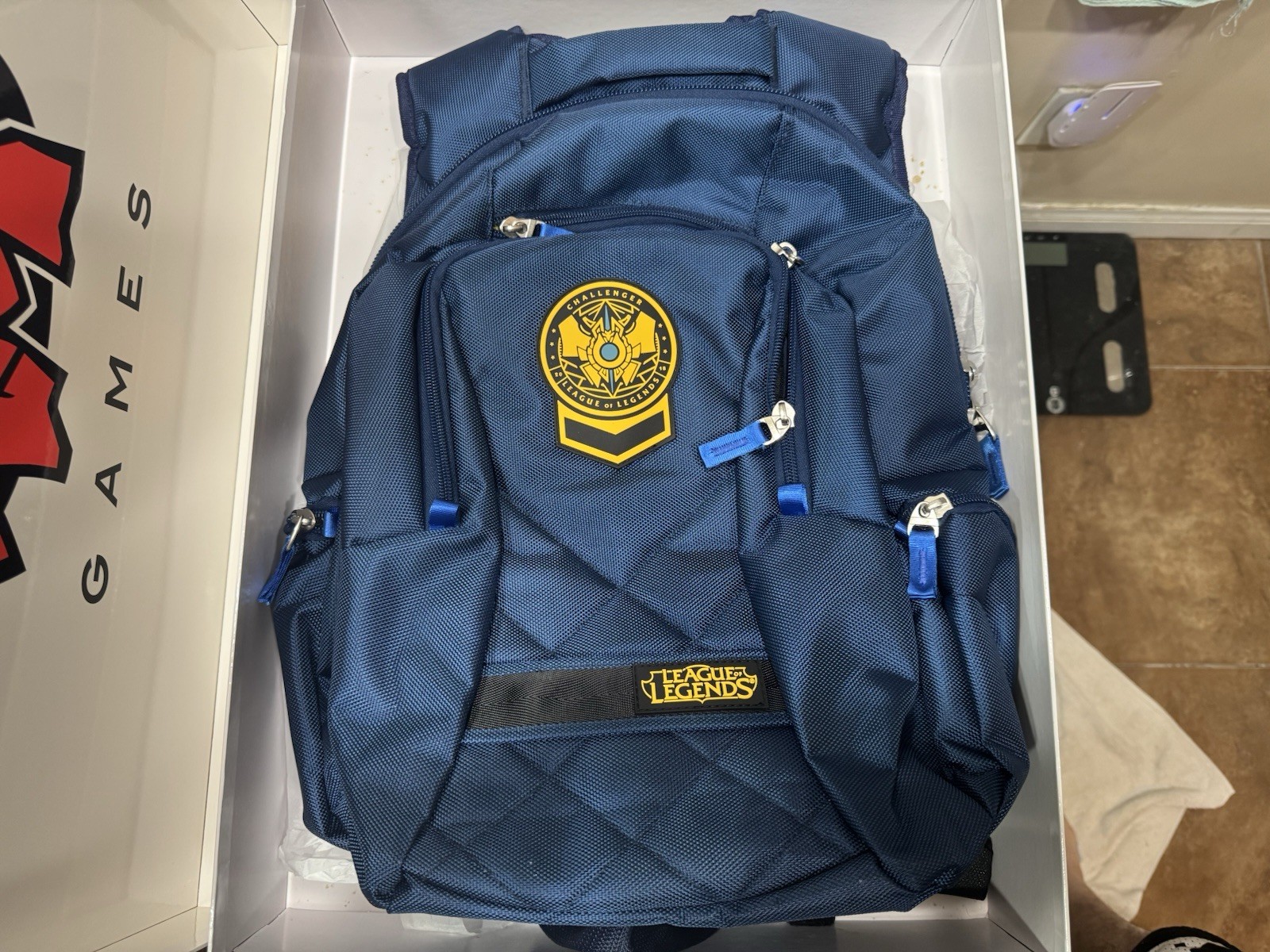 League Of Legends Challenger Backpack 2018 Season 8 Blue Riot Games LOL Esports