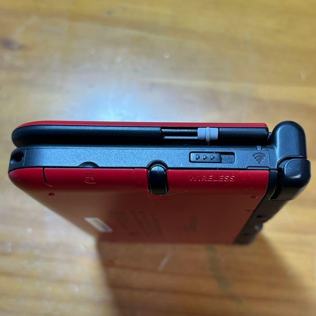 Nintendo 3DS LL Red x Black 6150 From Japan
