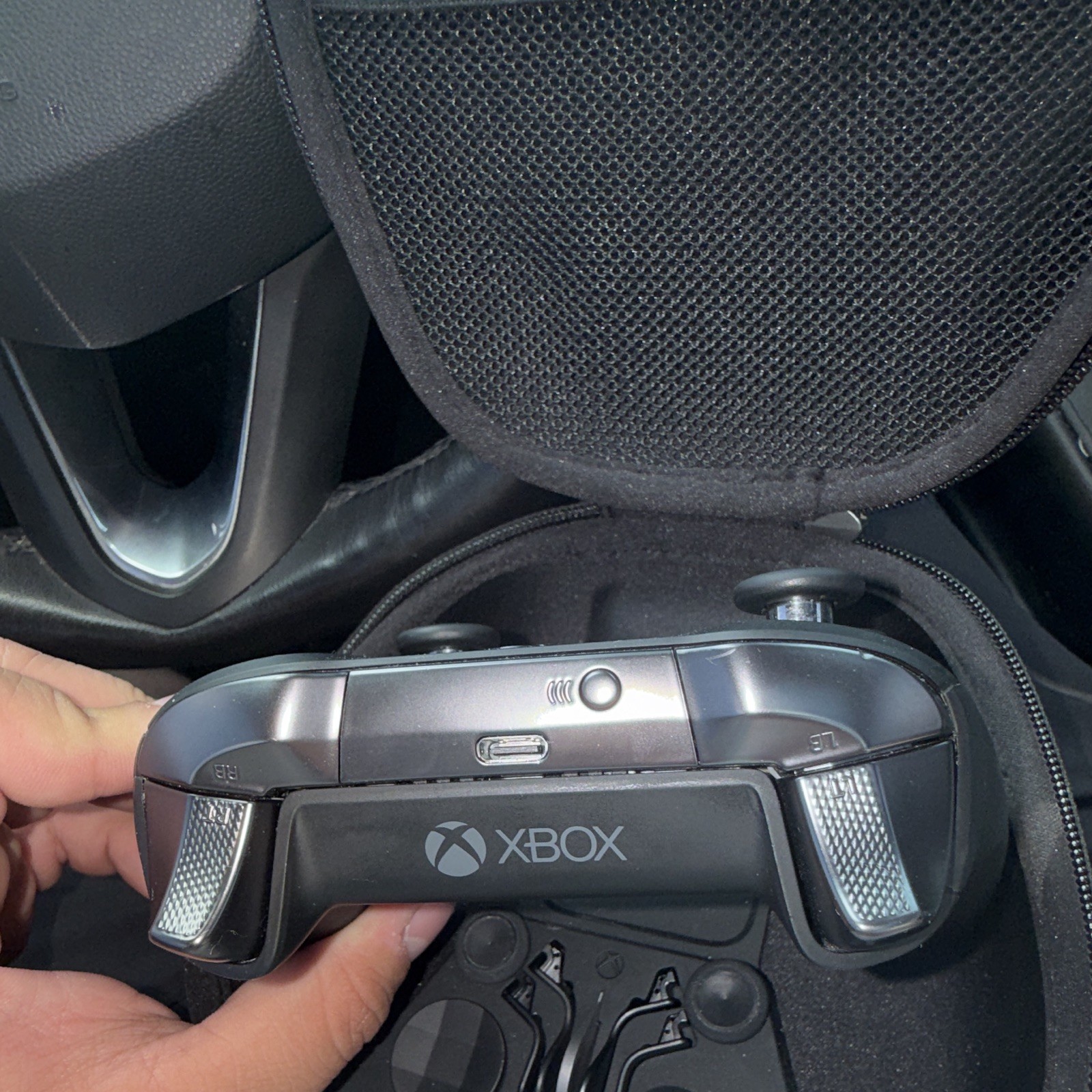Microsoft Xbox Elite Series 2 Wireless Controller Black w/ Case & Accessories
