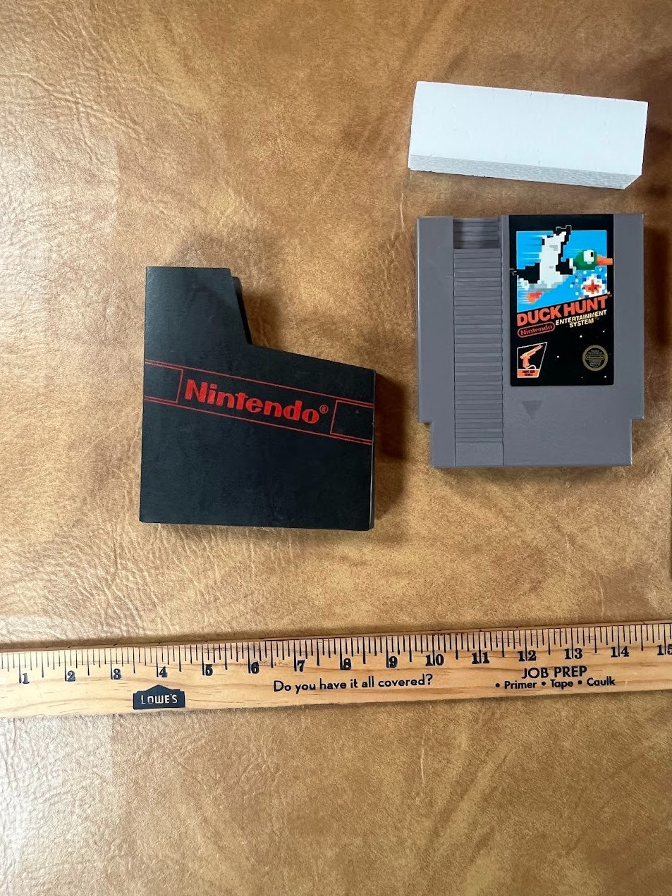 Duck Hunt (Nintendo NES, 1985) Complete CIB Hang Tab 5-Screw w/ Manual and Cover