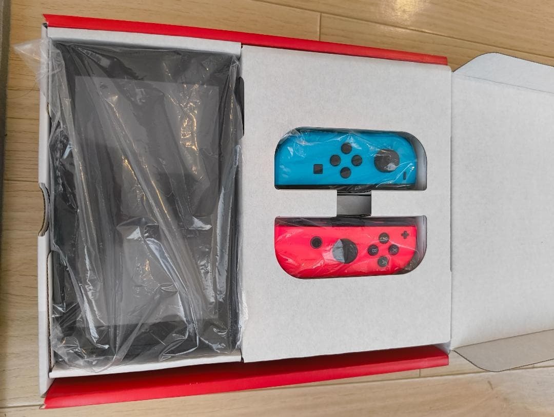 Nintendo Switch Handheld Console Tablet Working Tested w/ Box Joyconb Red Blue