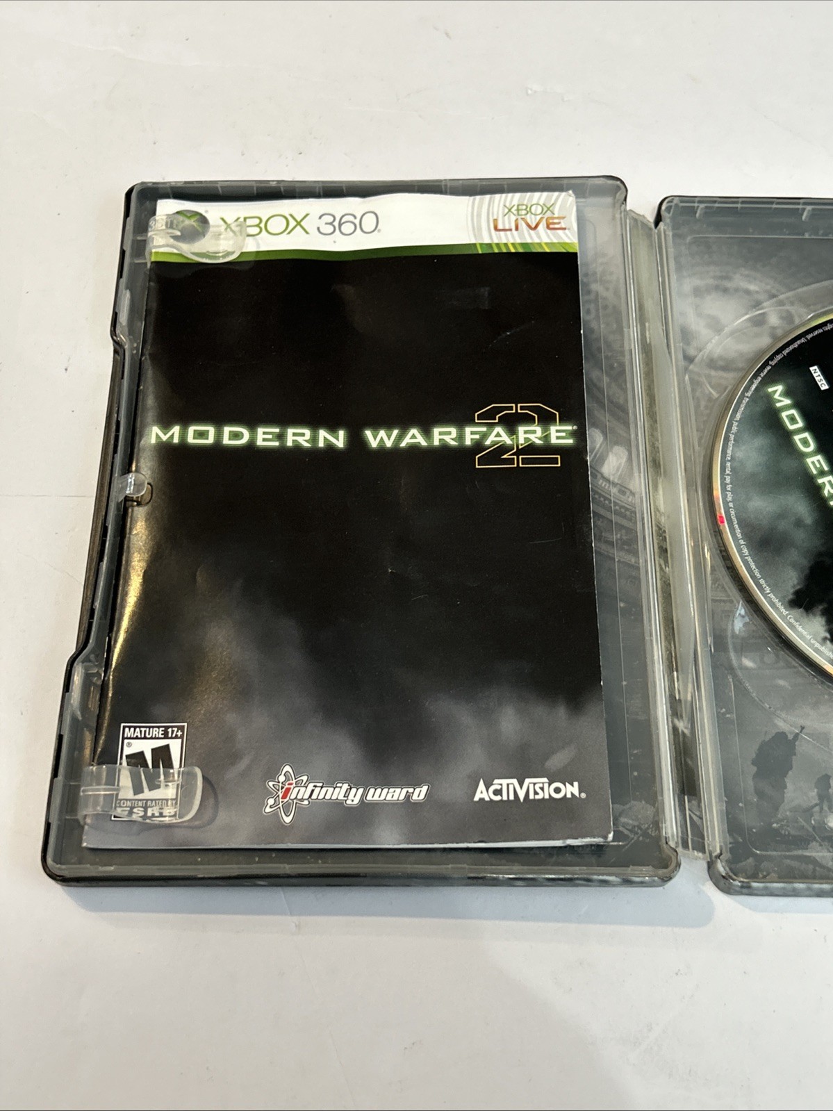 Modern Warfare 2 Steelbook Xbox 360 In Metal /Tin Collector Case W/Manual