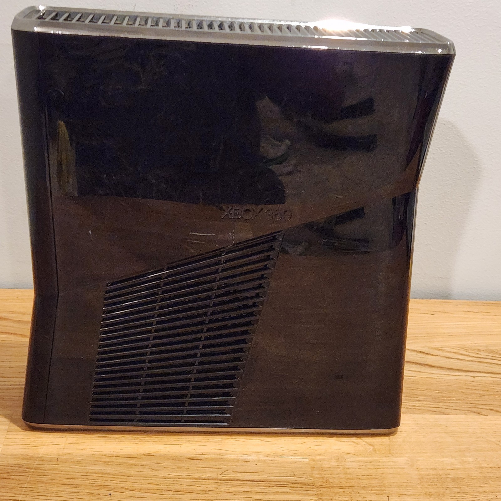 Microsoft Xbox 360 1439 Console Only – No Hard Drive – Tested and Working