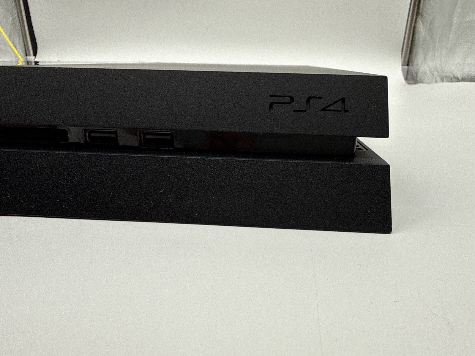 Sony PlayStation 4 PS4 Console Black 1 Controller HDMI & Power Cable Bundle