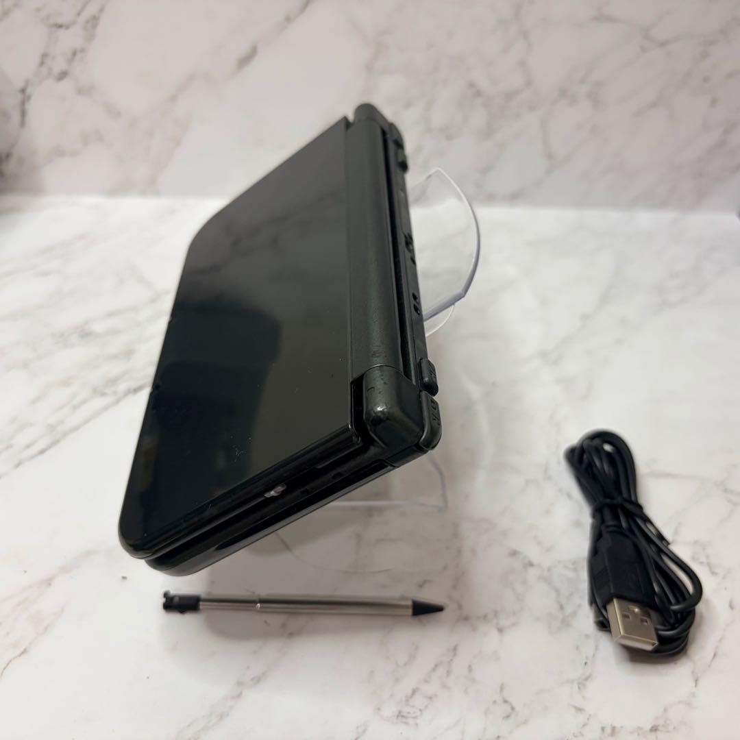 New Nintendo 3DS LL XL Black Console Tested Working Japan w/ Stylus Charger