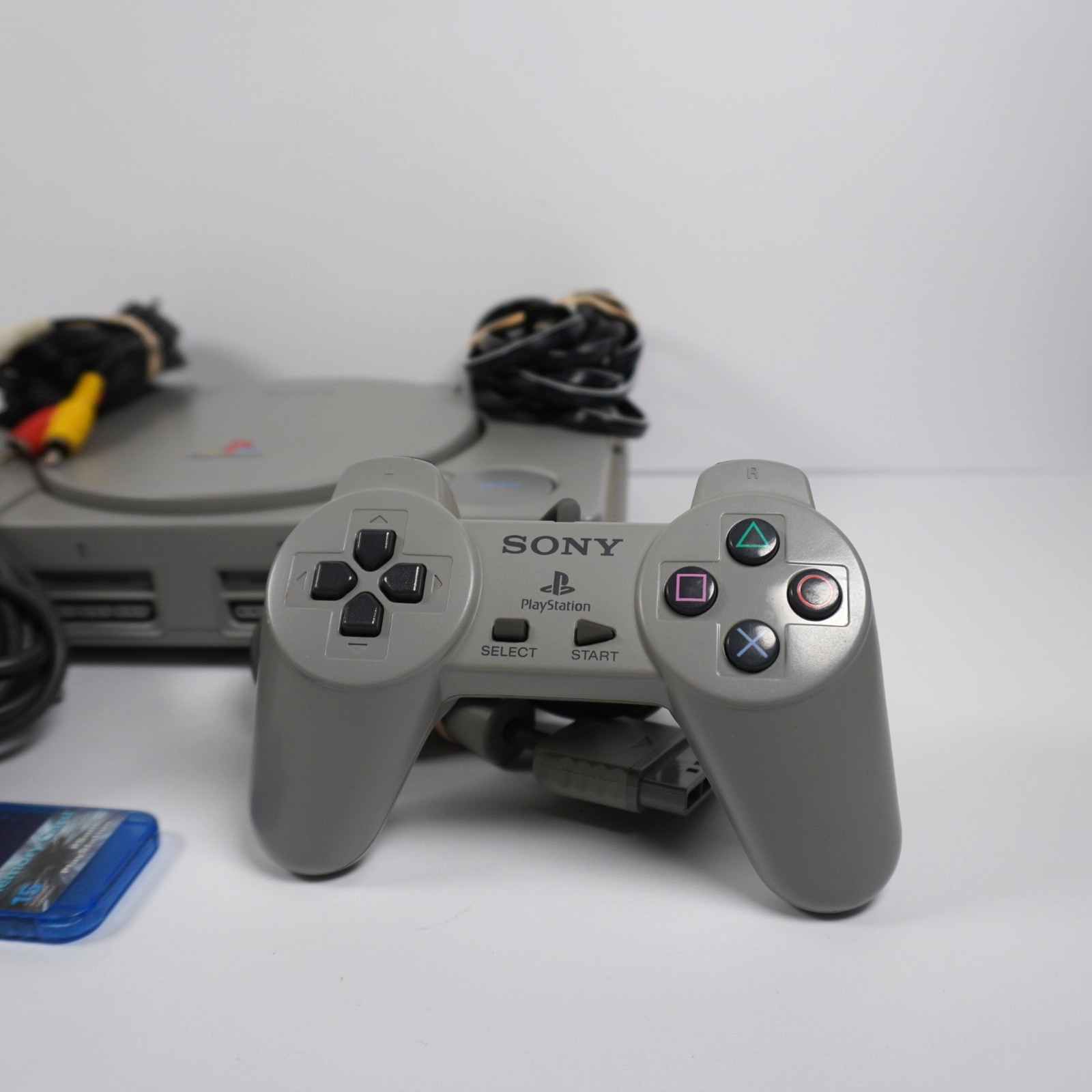 Sony PlayStation 1 PS1 SCPH-5501 – W/ 2 Controllers, Cords, & Memory Card