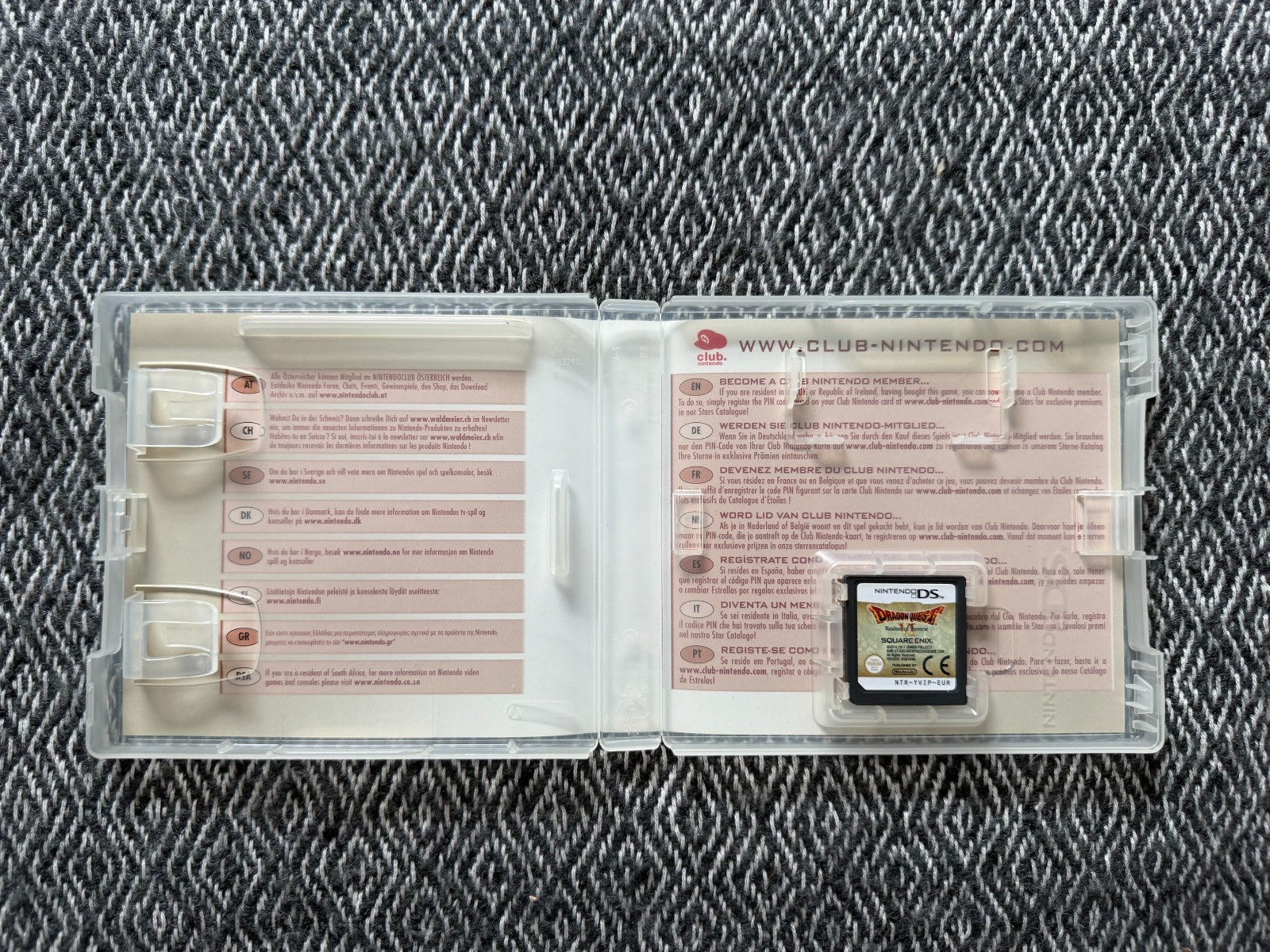 ds Dragon Quest VI 6 : Realms of Reverie Game REGION FREE (Works in US)