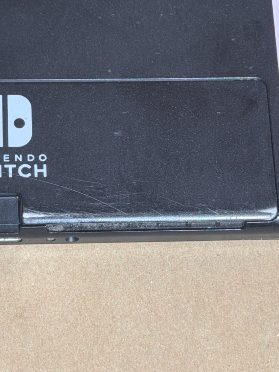 NINTENDO SWITCH HANDHELD – OLED – HEG-001 (B33006929)