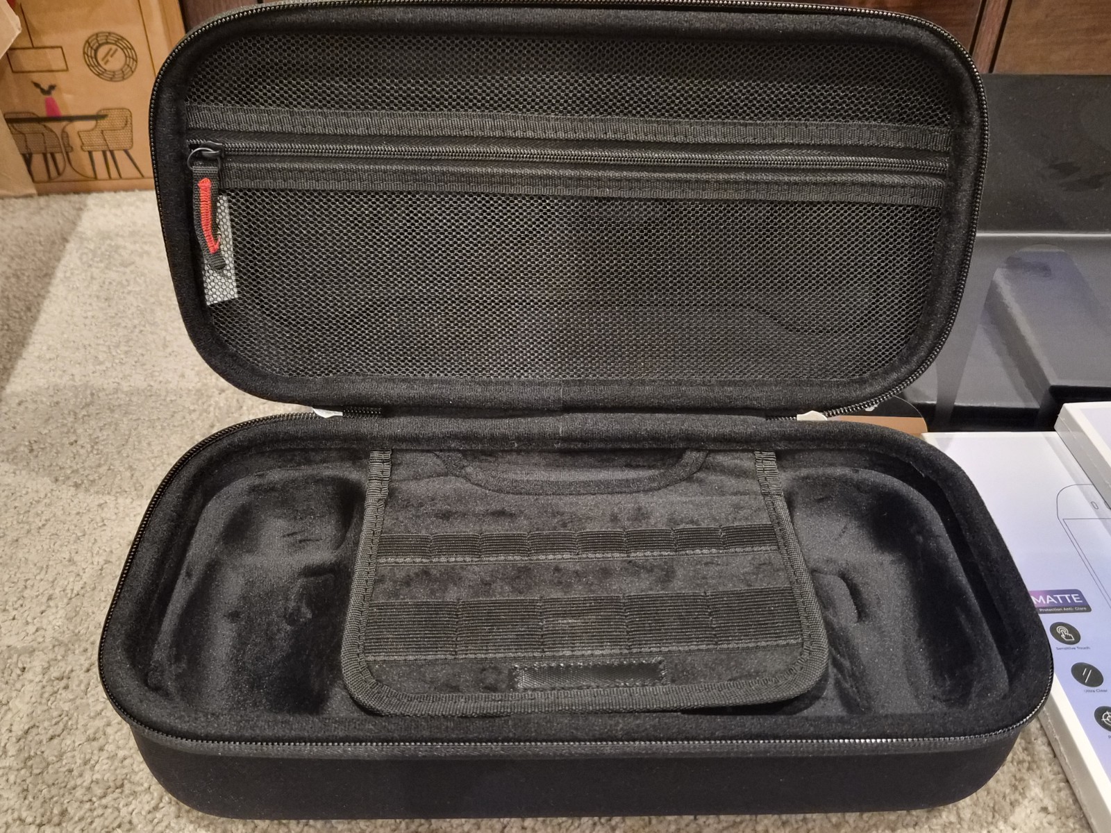 Lenovo Legion Go 2 AMD Ryzen Z2 Extreme 32GB 2TB 8.8 OLED W BAZZITE OS INSTALLED