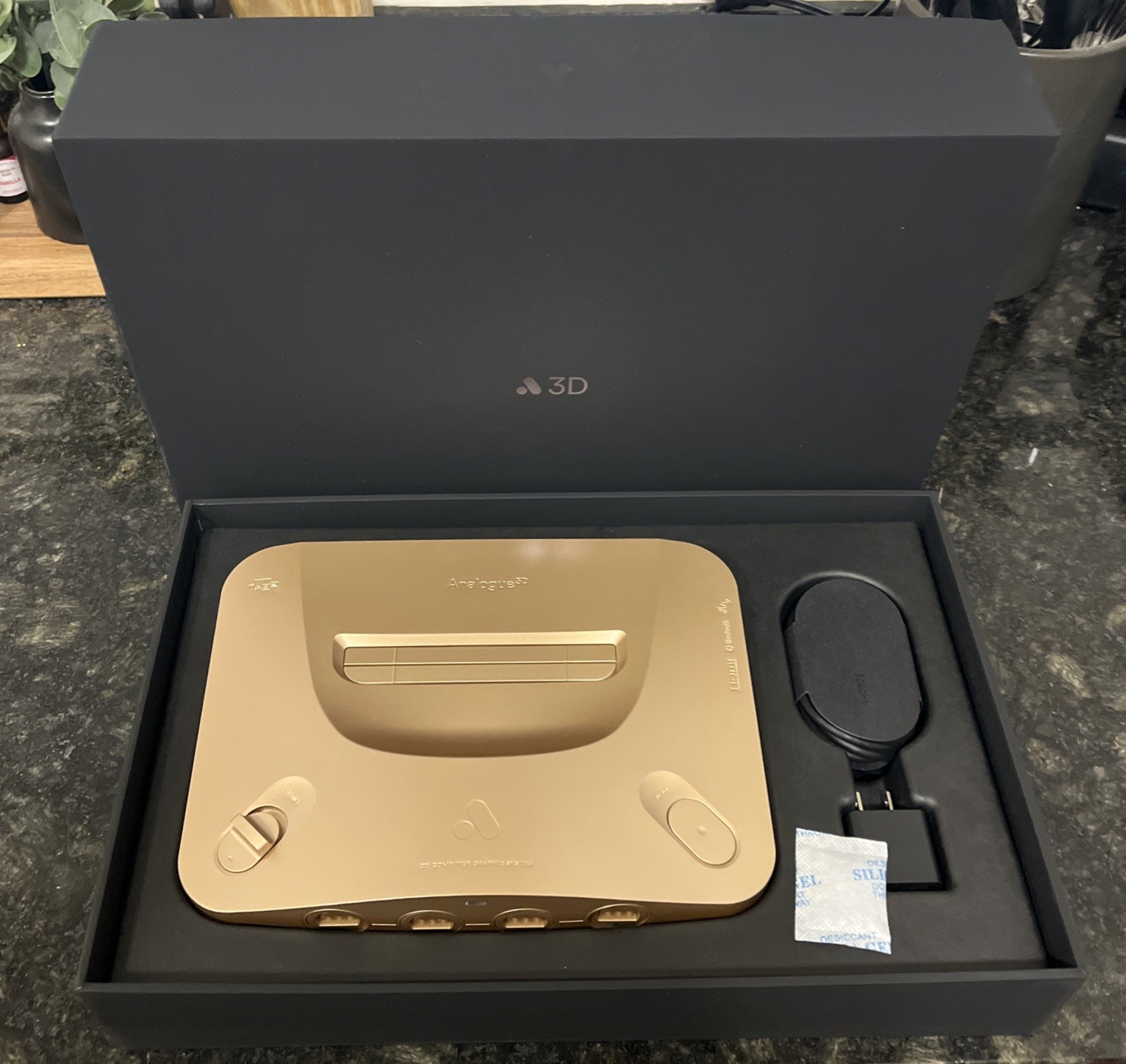 Analogue 3D Gold Limited Edition Console With OEM N64 Controller Open Box Clean