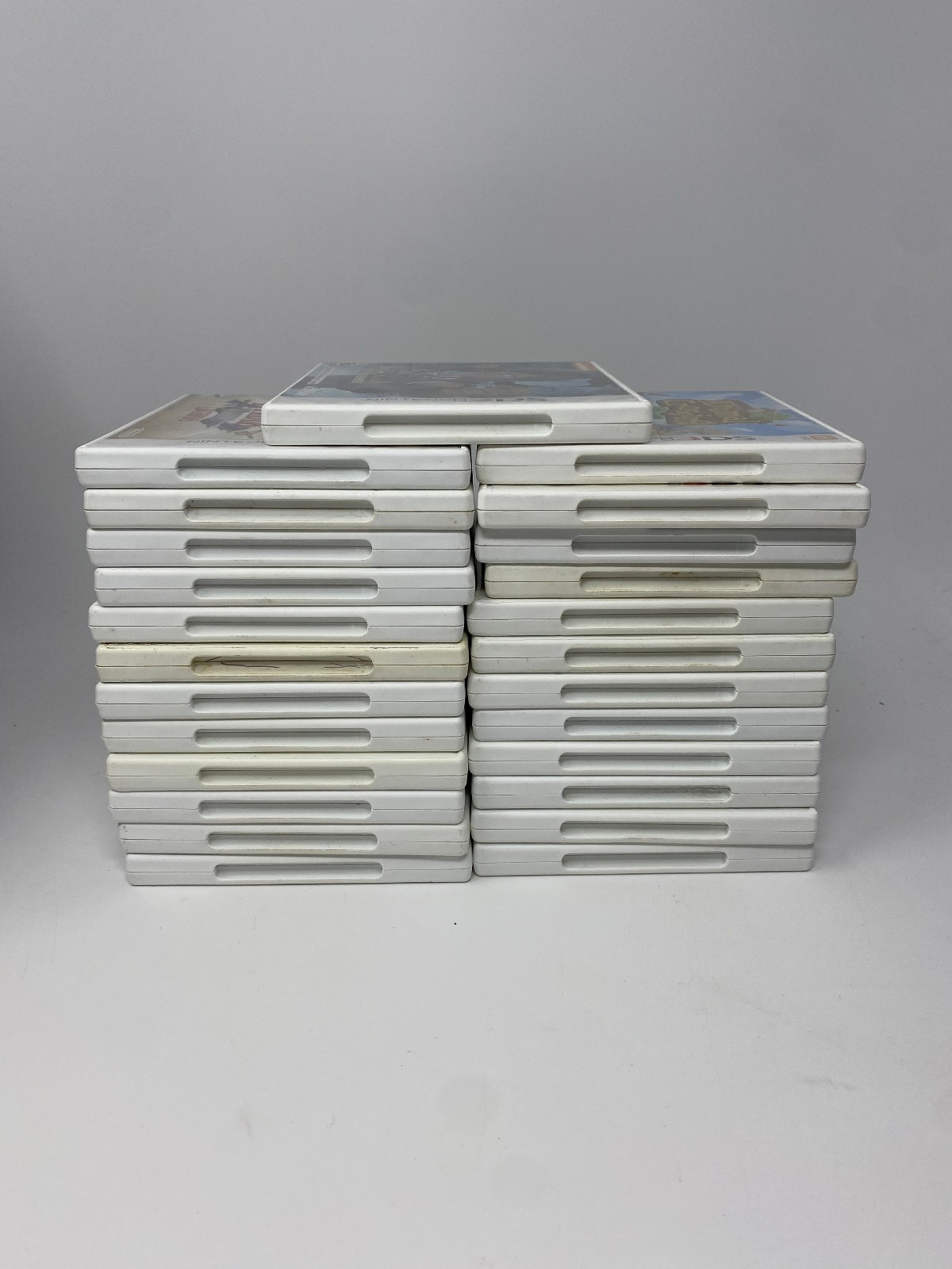 Lot of 25 Nintendo 3DS Cases Only Hyrule Kingdom Hearts Laytons Turtles Mama