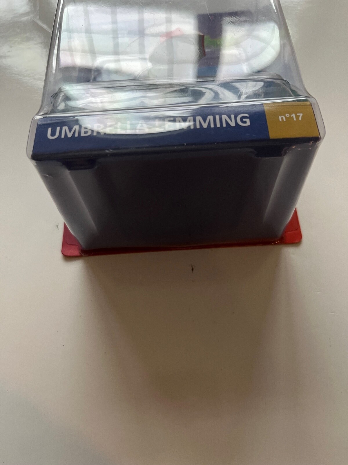 Umbrella Lemming Totaku Action Figure 17 New Factory Sealed ThinkGeek Lemmings