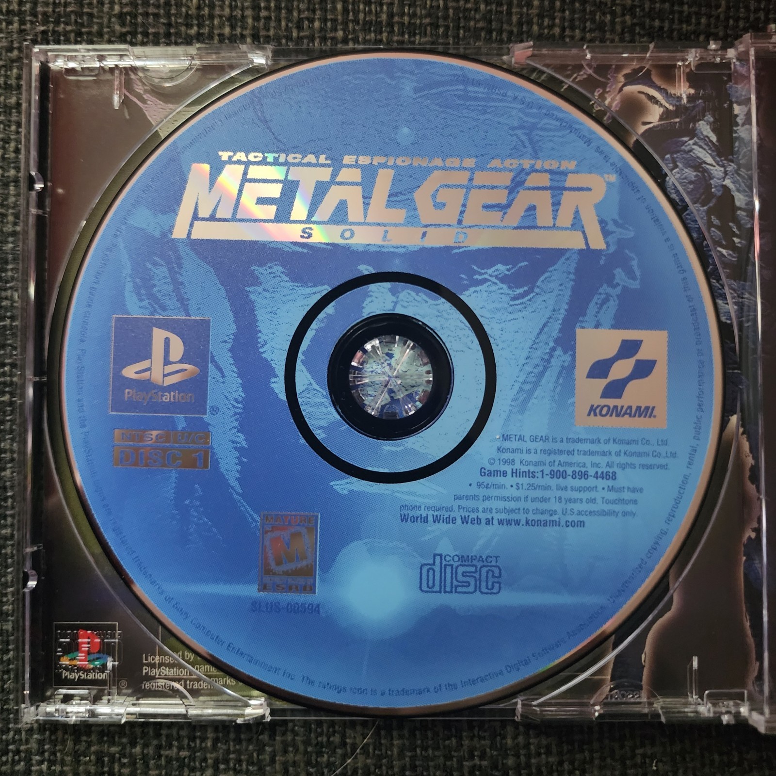 Konami Metal Gear Solid Sony PlayStation CIB W/ REG CARD TESTED