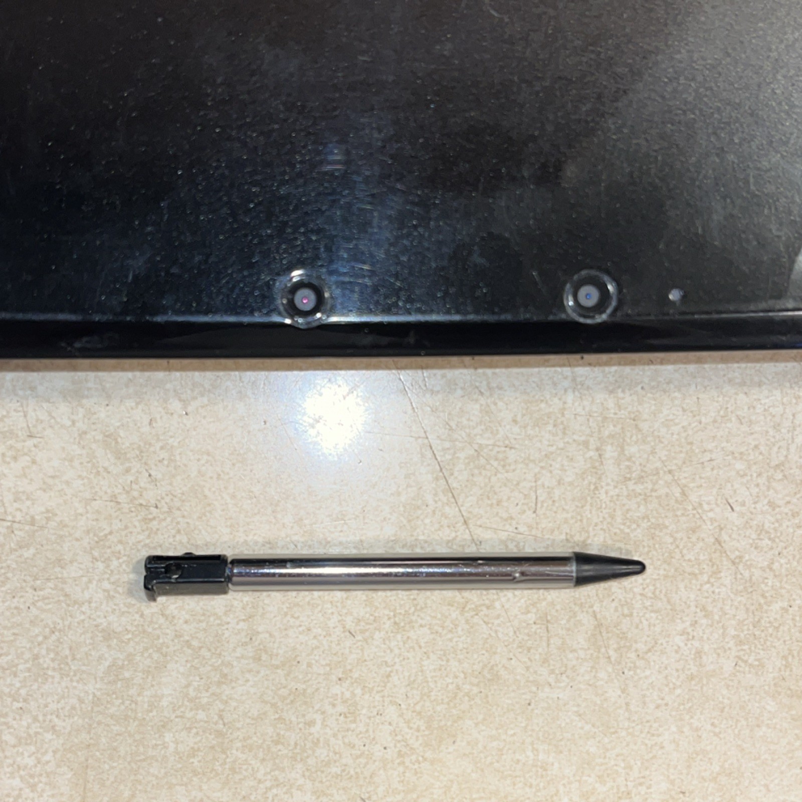 Nintendo 3DS Cosmo Black Charger and Stylus Included