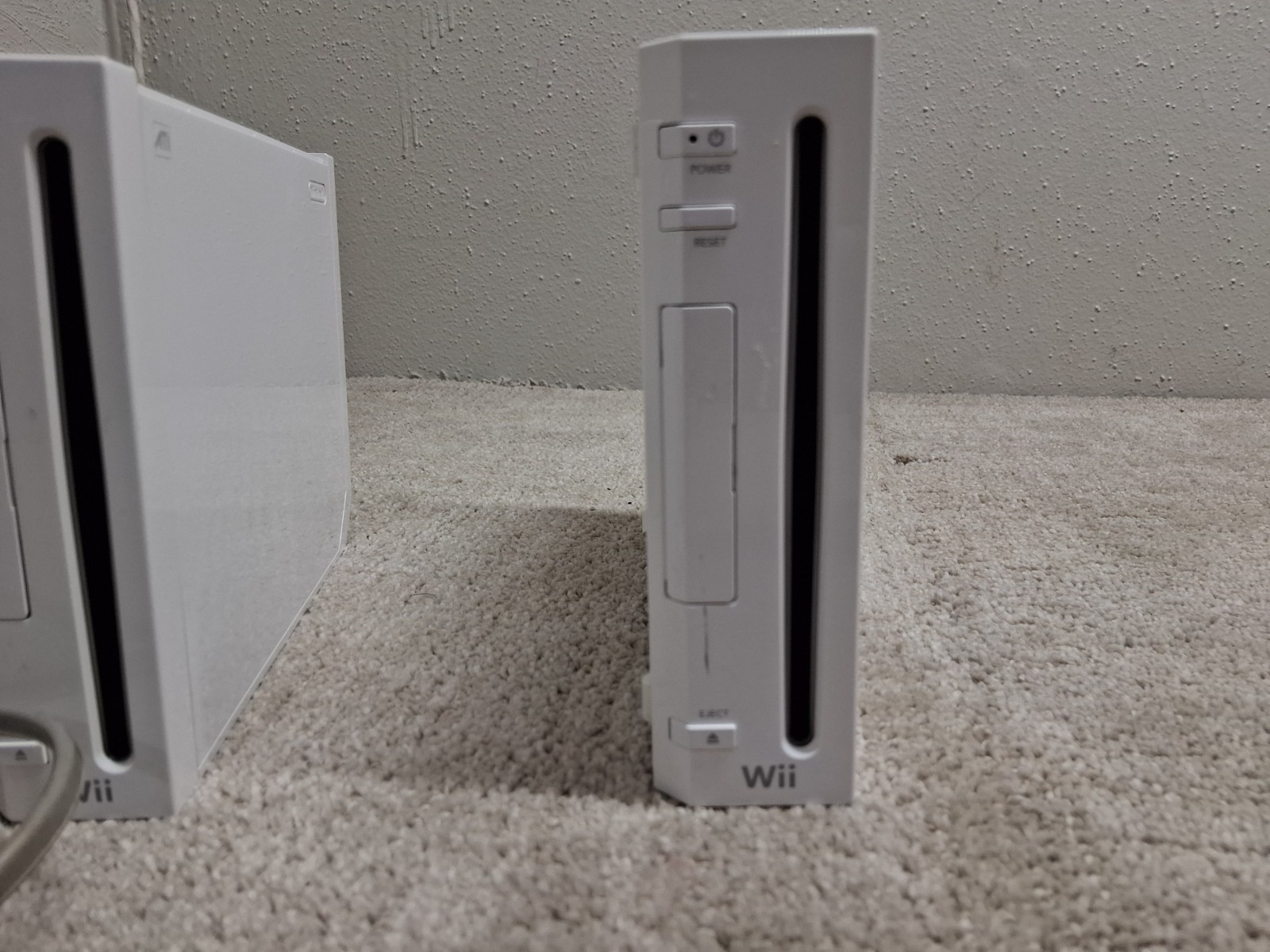 3 Nintendo Wii Console All Power On Not Tested No Cords Or Controllers RVL-001
