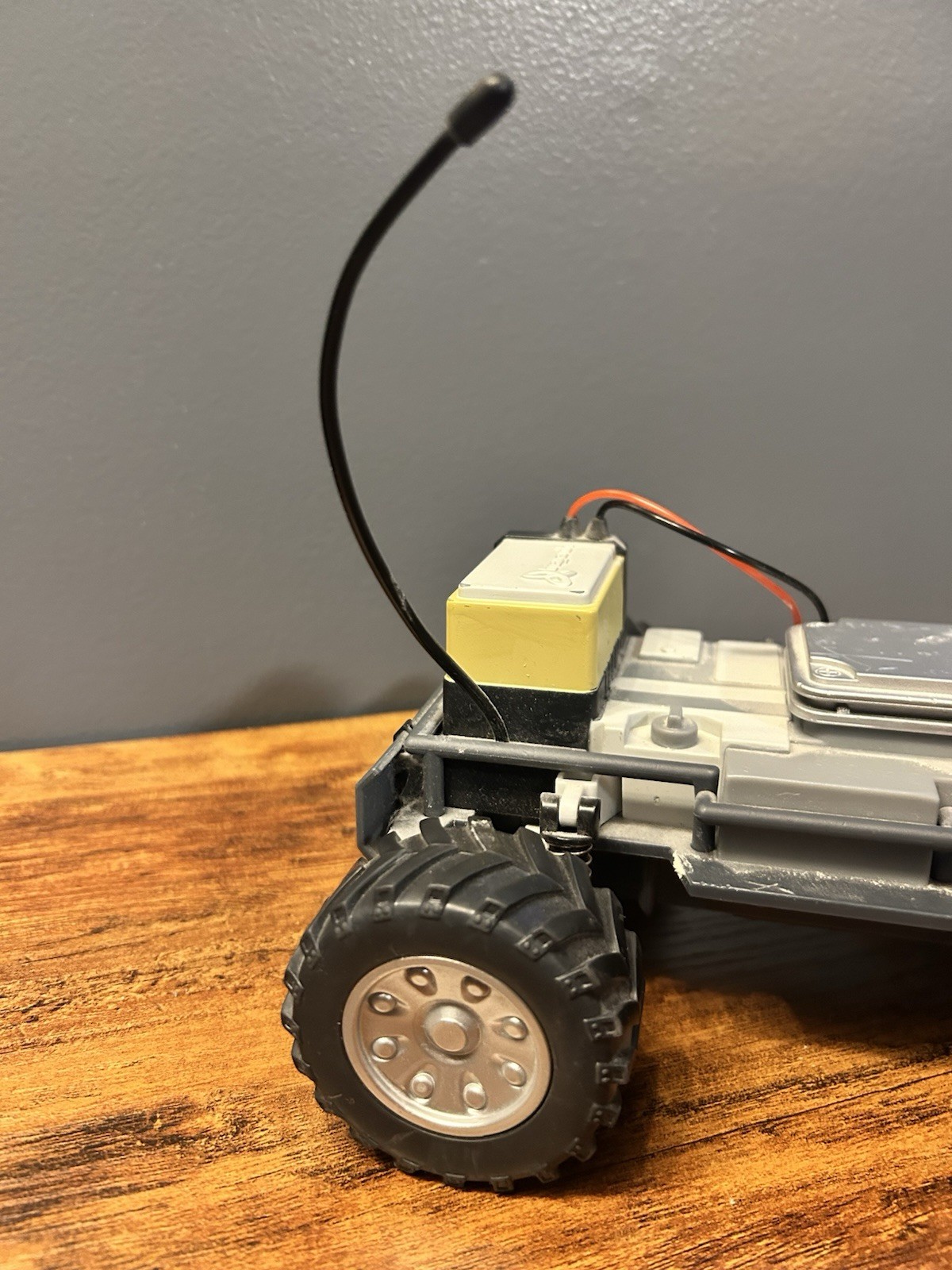 Call of Duty Black Ops RC-XD Remote Control Vehicle – AS-IS / For Parts – LOOK