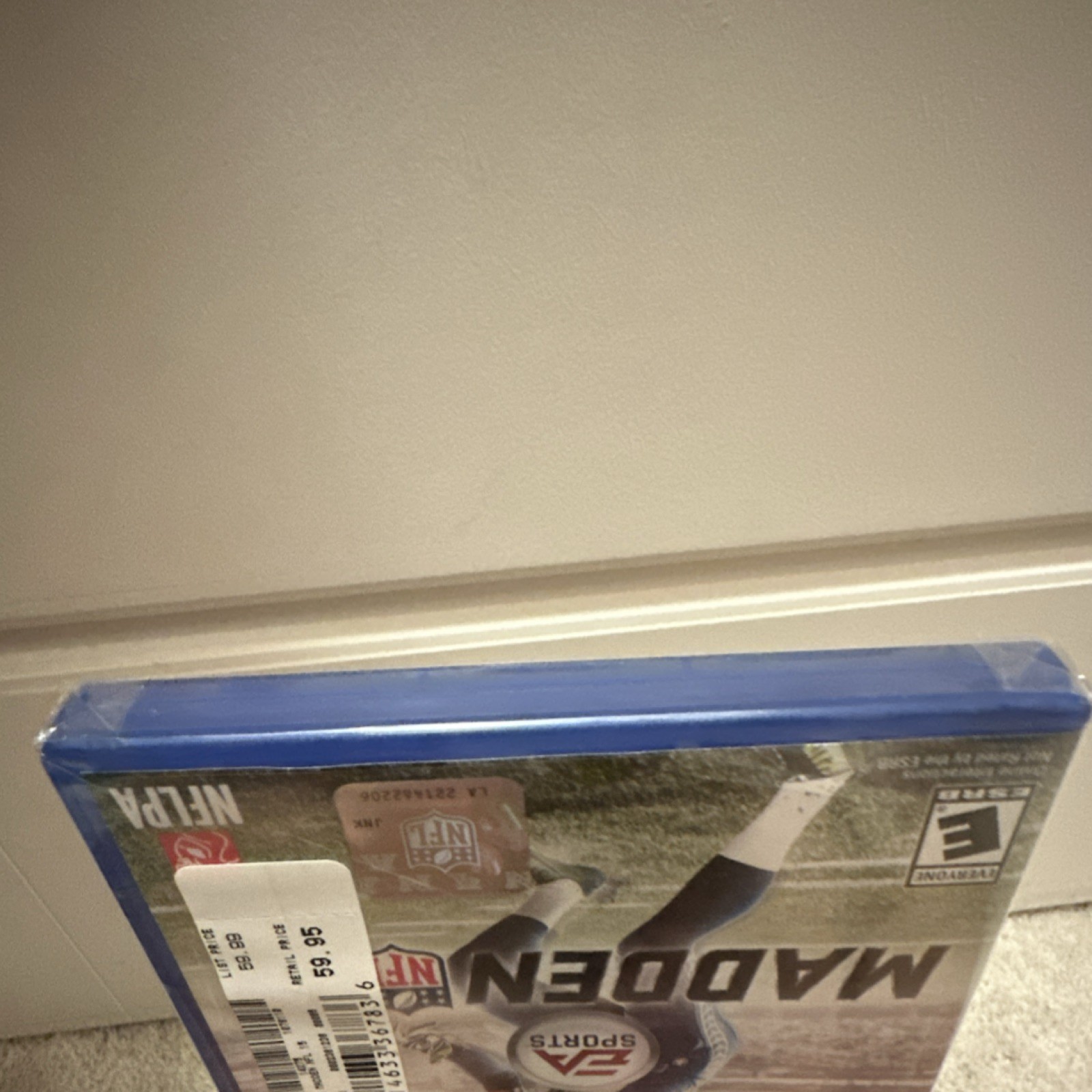 Madden NFL 15. PLAY STATION 4. FACTORY SEALED! FREE SHIPPING