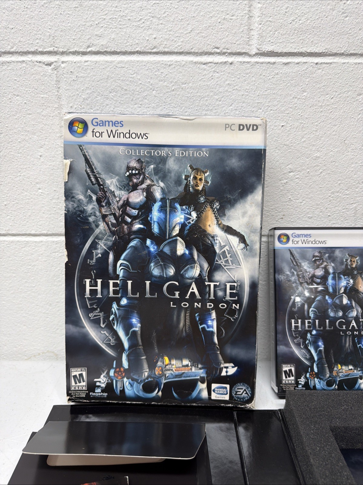Hellgate: London Collector’s Edition (PC Big Box) Bonus Disc, CIB, Tested