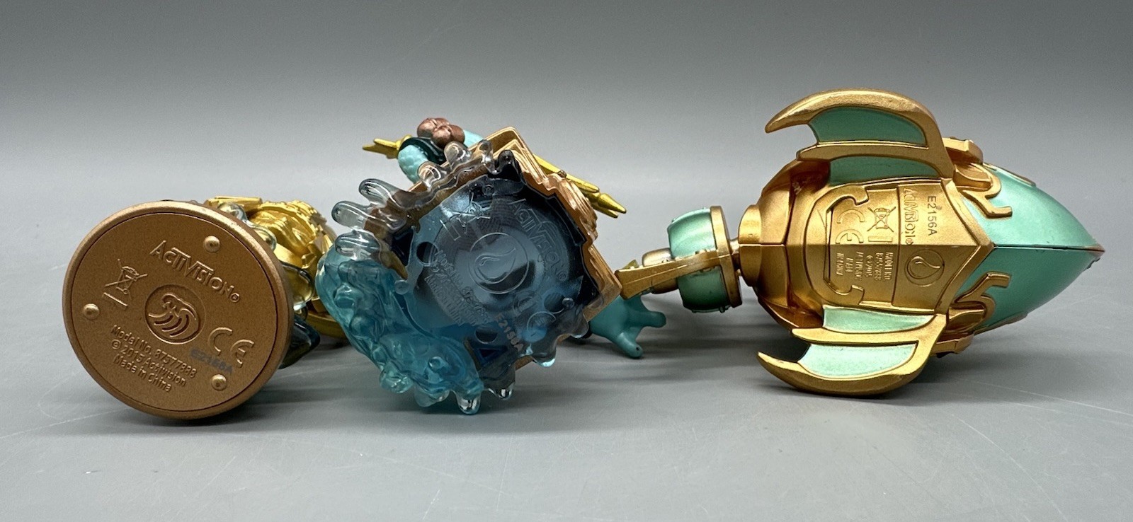 Skylanders SuperChargers Deep Dive Gill Grunt, Reef Ripper Vehicle & Sea Trophy