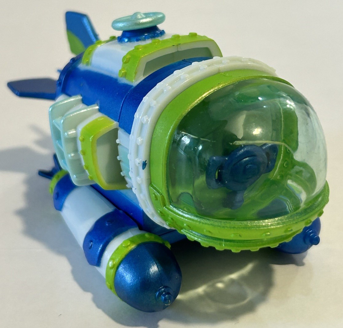Skylanders Mixed Lot Of 17: Vehicles & Figures See Photos